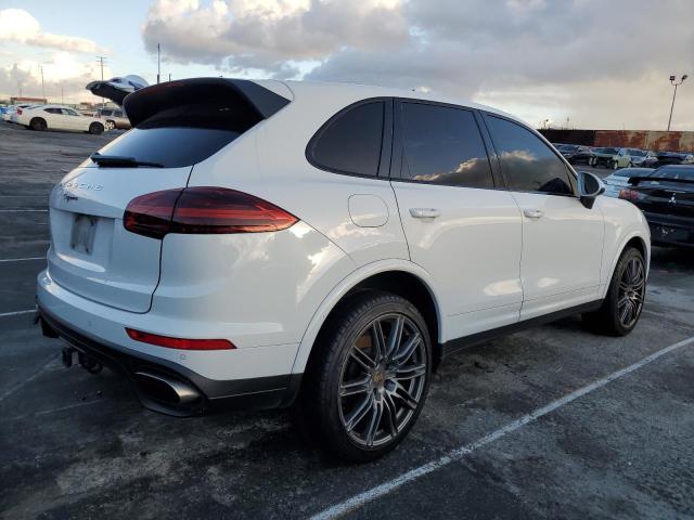 WP1AA2A27JKA01325 - 2018 PORSCHE CAYENNE WHITE photo 3