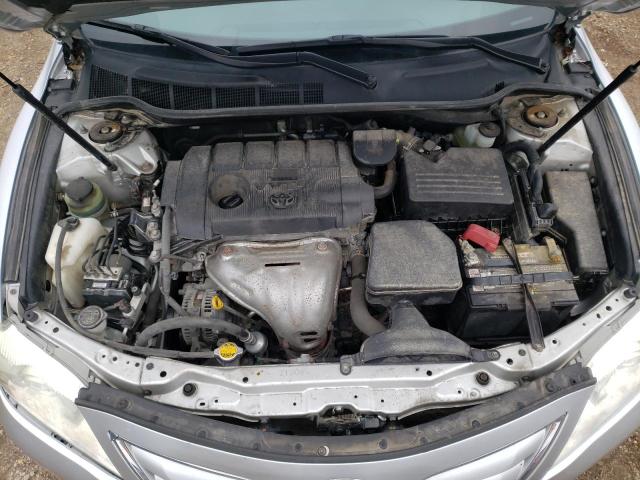 4T4BF3EK5BR183203 - 2011 TOYOTA CAMRY BASE SILVER photo 11