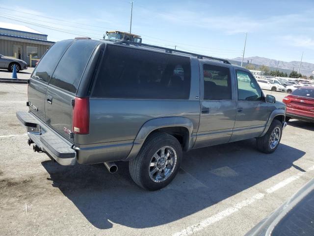 3GKFK16RXXG542166 - 1999 GMC SUBURBAN K1500 GRAY photo 3