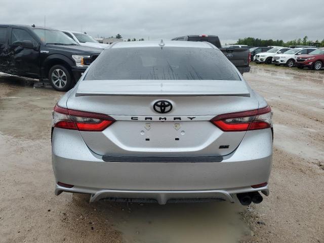 4T1T11AK9PU794642 - 2023 TOYOTA CAMRY SE NIGHT SHADE SILVER photo 6