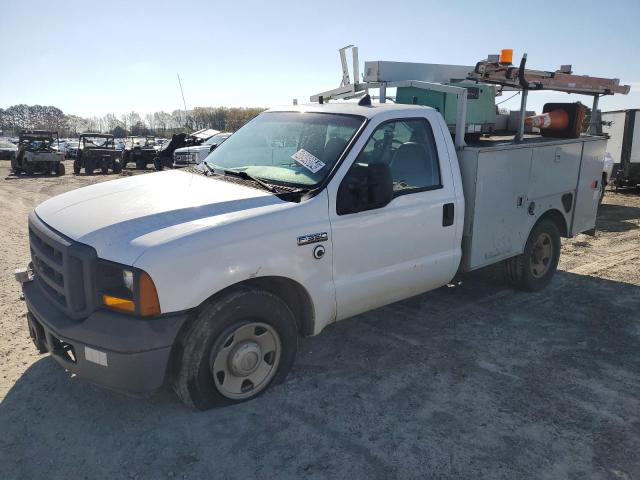 1FDSF30556EB51332 - 2006 FORD F350 SRW SUPER DUTY WHITE photo 1