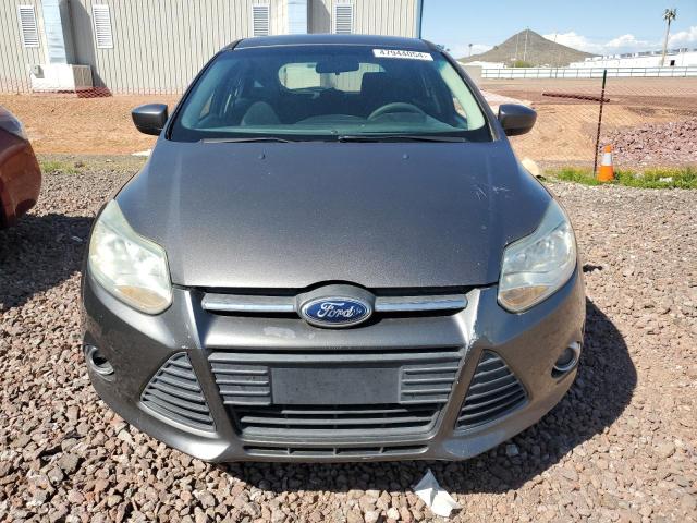 1FAHP3K21CL468231 - 2012 FORD FOCUS SE GRAY photo 5