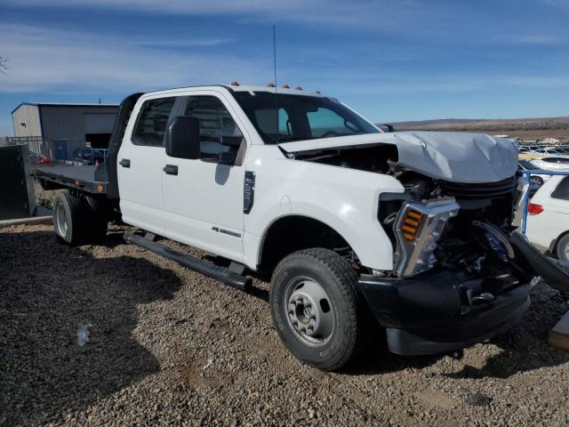 1FD8W3HT4KEF51003 - 2019 FORD F350 SUPER DUTY WHITE photo 4