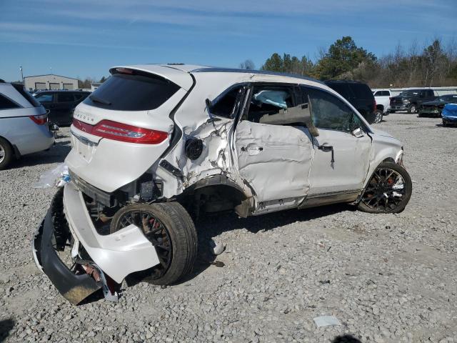 5LMCJ3D99KUL17302 - 2019 LINCOLN MKC RESERVE თეთრი ფოტო 3