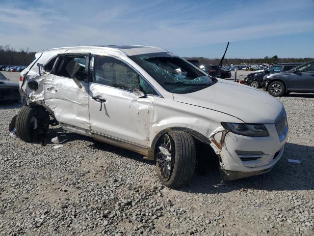 5LMCJ3D99KUL17302 - 2019 LINCOLN MKC RESERVE თეთრი ფოტო 4