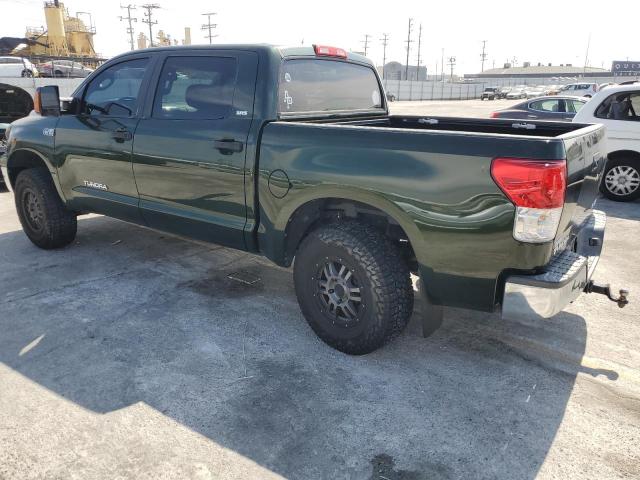 5TFDW5F1XAX110950 - 2010 TOYOTA TUNDRA CREWMAX SR5 GREEN photo 2