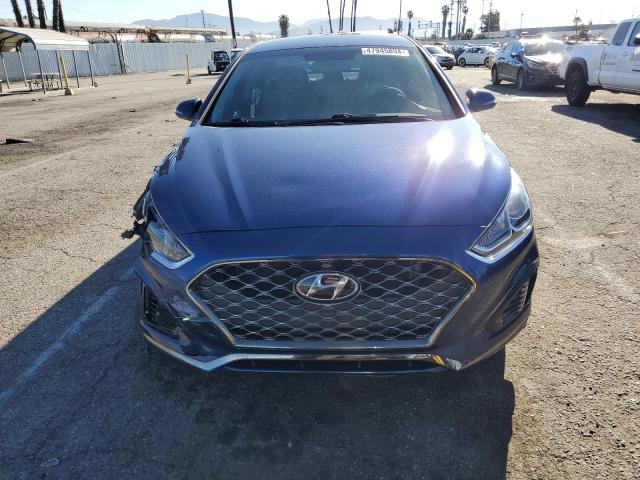 5NPE34AF9KH782862 - 2019 HYUNDAI SONATA LIMITED BLUE photo 5