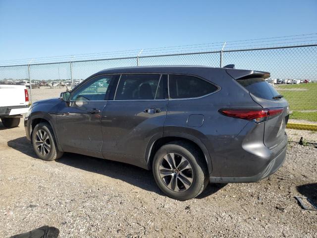 5TDGZRAH0NS538781 - 2022 TOYOTA HIGHLANDER XLE GRAY photo 2