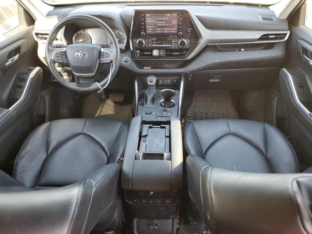 5TDGZRAH0NS538781 - 2022 TOYOTA HIGHLANDER XLE GRAY photo 8