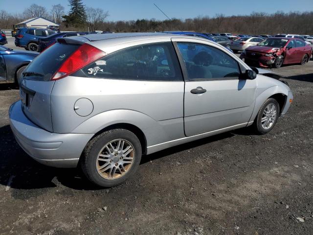 1FAFP31N77W328465 - 2007 FORD FOCUS ZX3 GRAY photo 3