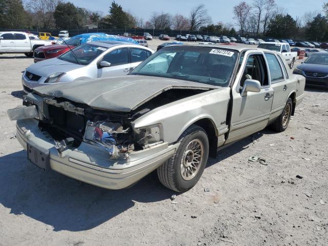 1997 LINCOLN TOWN CAR EXECUTIVE, 