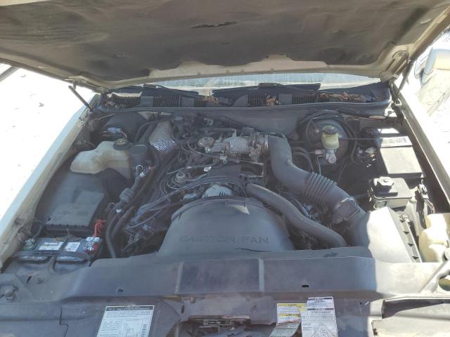 1LNLM81W3VY741086 - 1997 LINCOLN TOWN CAR EXECUTIVE BEIGE photo 11