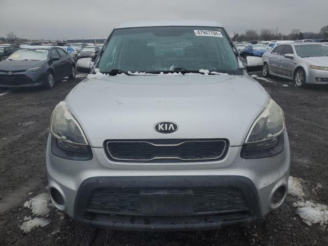 KNDJT2A66D7505936 - 2013 KIA SOUL + GRAY photo 5