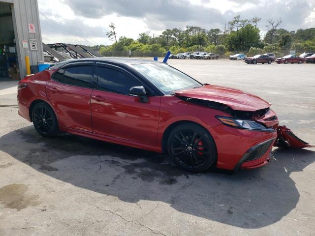 4T1K61AK1MU481898 - 2021 TOYOTA CAMRY XSE RED photo 4