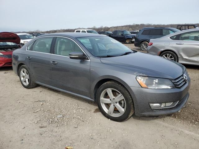 1VWAS7A3XFC111644 - 2015 VOLKSWAGEN PASSAT S GRAY photo 4
