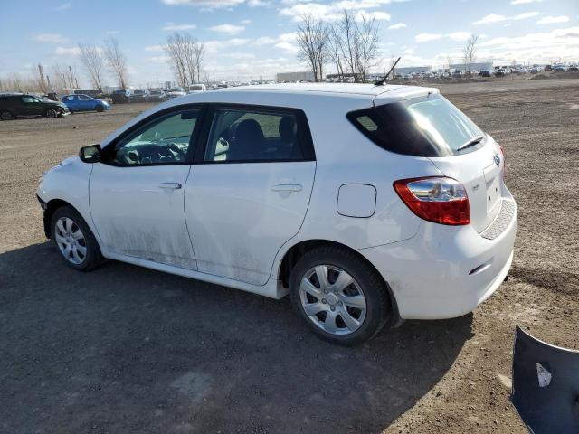 2T1KU4EE1EC130696 - 2014 TOYOTA MATRIX BASE WHITE photo 2