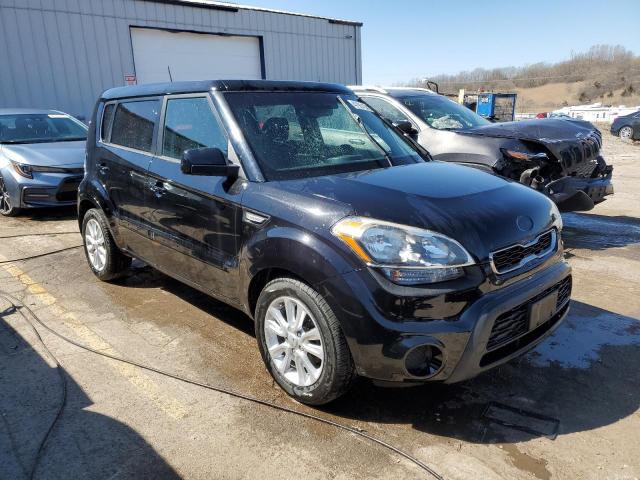 KNDJT2A57D7561469 - 2013 KIA SOUL BLACK photo 4