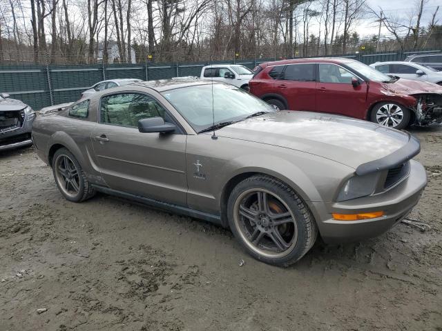 1ZVFT80N155206141 - 2005 FORD MUSTANG GRAY photo 4