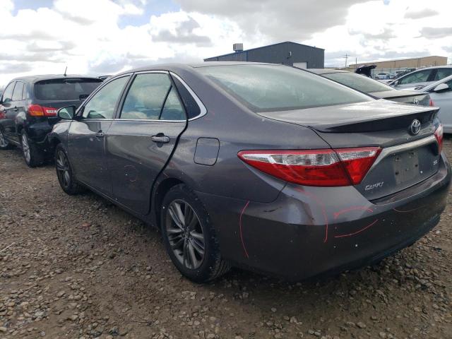 4T1BF1FK2HU433597 - 2017 TOYOTA CAMRY LE GRAY photo 2