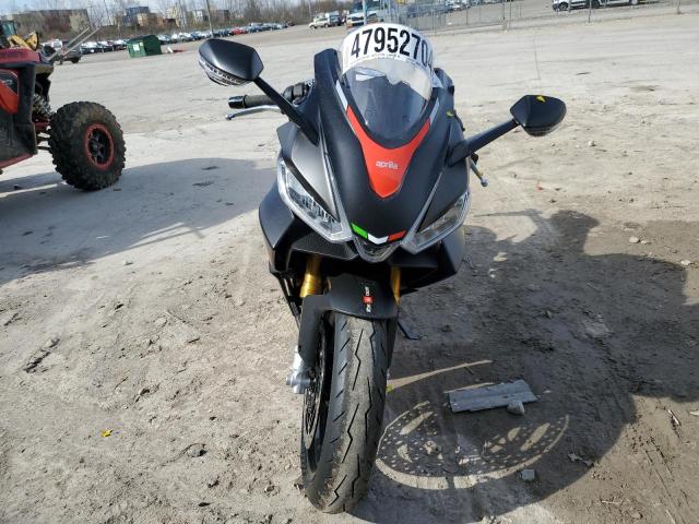 ZD4KSUG09RS002190 - 2024 APRILIA RS 660 BLACK photo 2