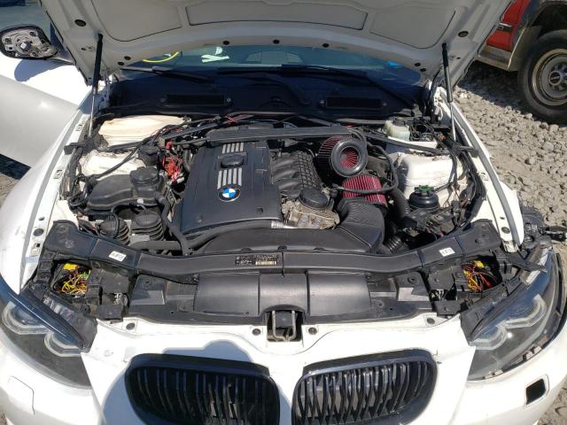 WBADX1C52BE569400 - 2011 BMW 335 IS WHITE photo 11