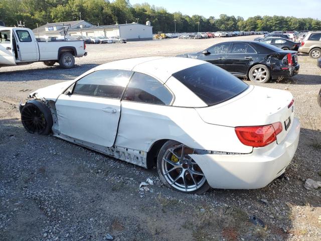 WBADX1C52BE569400 - 2011 BMW 335 IS WHITE photo 2