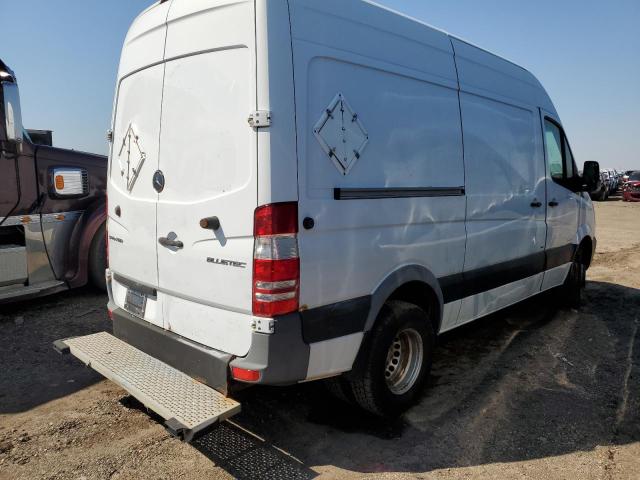 WD3PF0DC3E5867009 - 2014 MERCEDES-BENZ SPRINTER 3500 WHITE photo 3