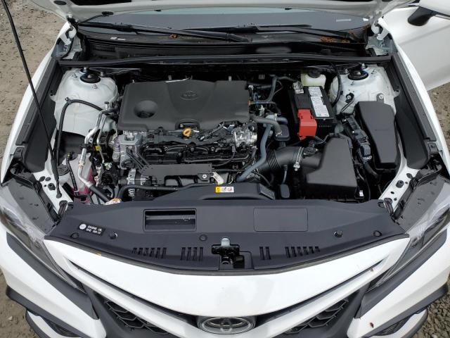4T1G11AKXRU232768 - 2024 TOYOTA CAMRY SE NIGHT SHADE WHITE photo 11