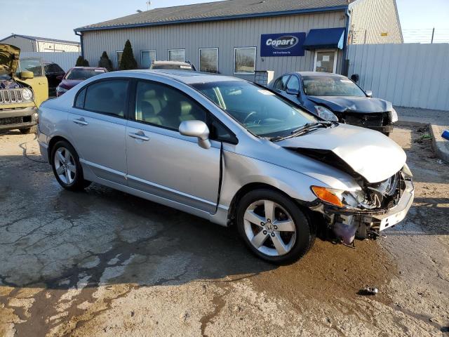 1HGFA16928L060750 - 2008 HONDA CIVIC EXL SILVER photo 4