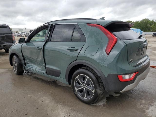 KNDCR3LE6R5141540 - 2024 KIA NIRO EX GREEN photo 2