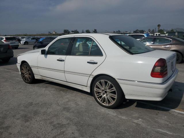 WDBHA23G2WA649983 - 1998 MERCEDES-BENZ C230 230 WHITE photo 2