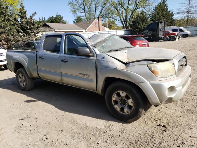 5TEMU52N76Z217887 - 2006 TOYOTA TACOMA DOUBLE CAB LONG BED SILVER photo 4