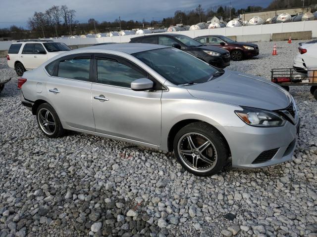 3N1AB7AP1JY230658 - 2018 NISSAN SENTRA S SILVER photo 4