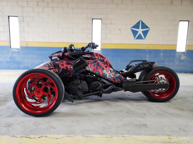 2BXRDDE26JV000645 - 2018 CAN-AM SPYDER ROA F3 RED photo 3