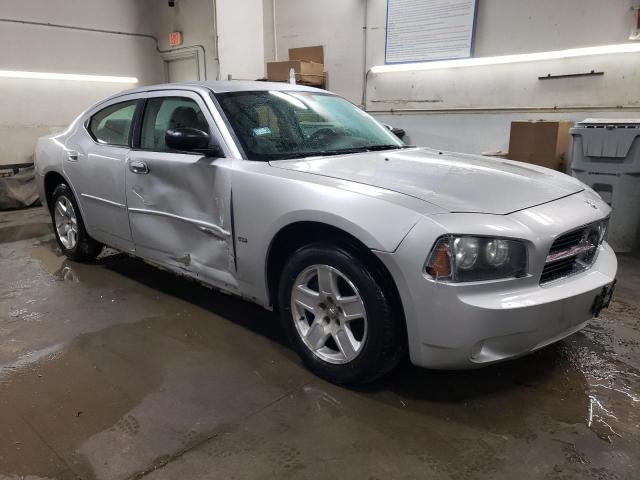 2B3KA43G07H841877 - 2007 DODGE CHARGER SE SILVER photo 4