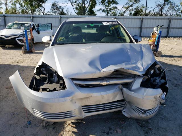 1G1AL58F587199642 - 2008 CHEVROLET COBALT LT GRAY photo 5