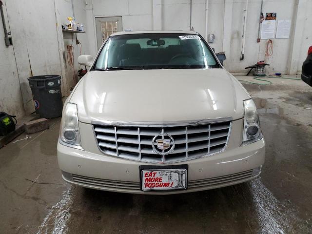 1G6KD5E60BU122802 - 2011 CADILLAC DTS LUXURY COLLECTION BEIGE photo 5
