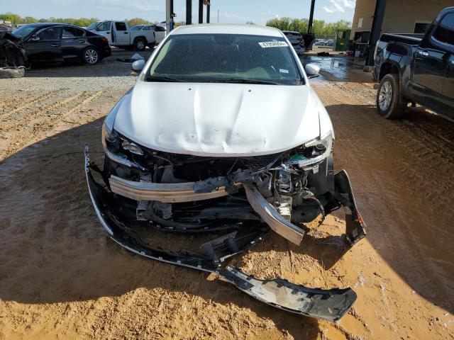 1C3CCCCG7FN549001 - 2015 CHRYSLER 200 C WHITE photo 5