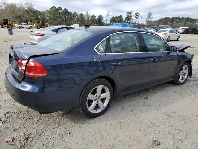 1VWBP7A34DC130306 - 2013 VOLKSWAGEN PASSAT SE BLUE photo 3