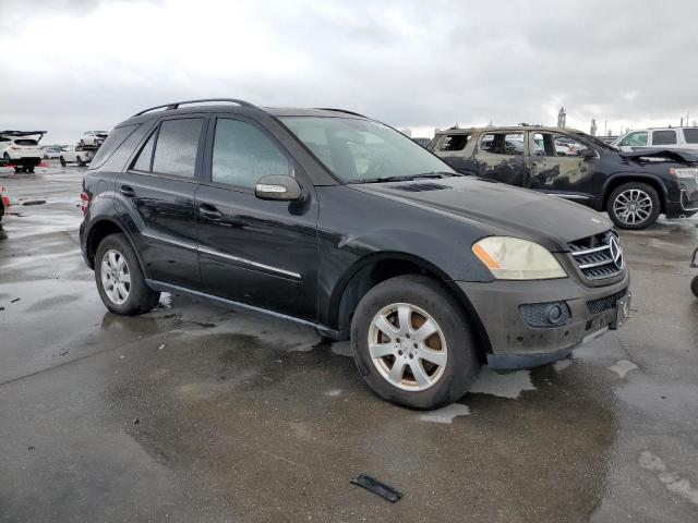 4JGBB22E77A193481 - 2007 MERCEDES-BENZ ML 320 CDI BLACK photo 4