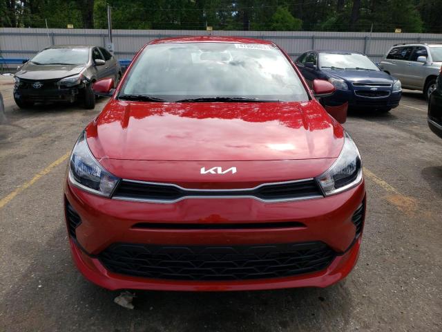 3KPA24AD4PE530562 - 2023 KIA RIO LX RED photo 5