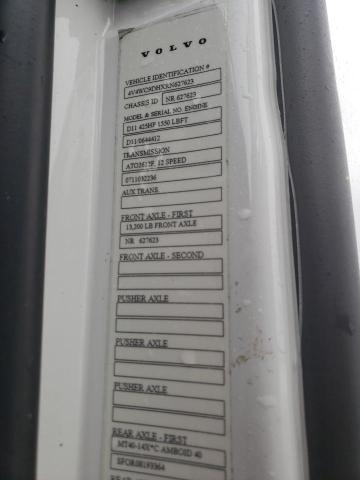 4V4WC9DHXRN627623 - 2024 VOLVO VNR WHITE photo 10
