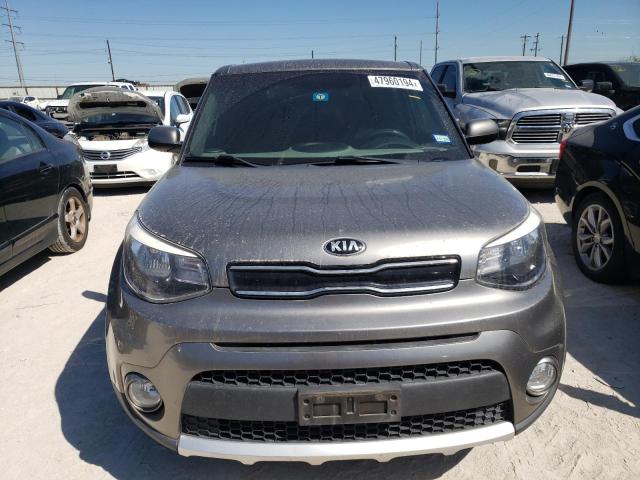 KNDJP3A54H7466724 - 2017 KIA SOUL + GRAY photo 5