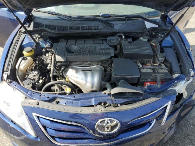 4T4BF3EK8AR075964 - 2010 TOYOTA CAMRY BASE BLUE photo 11