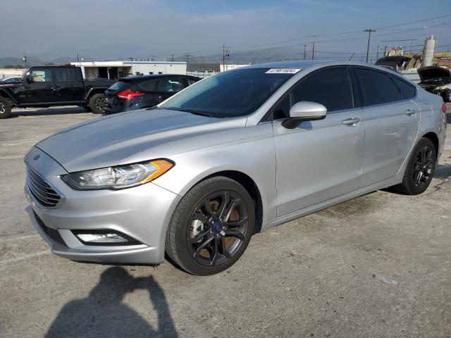 3FA6P0HD1JR187365 - 2018 FORD FUSION SE SILVER photo 1