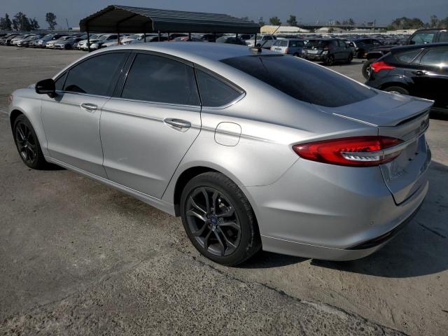 3FA6P0HD1JR187365 - 2018 FORD FUSION SE SILVER photo 2