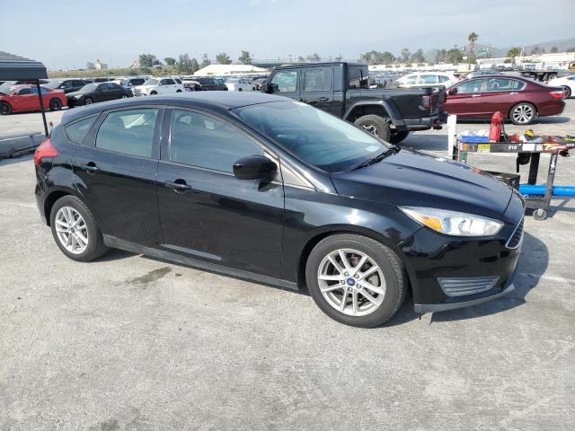 1FADP3K22JL207203 - 2018 FORD FOCUS SE BLACK photo 4