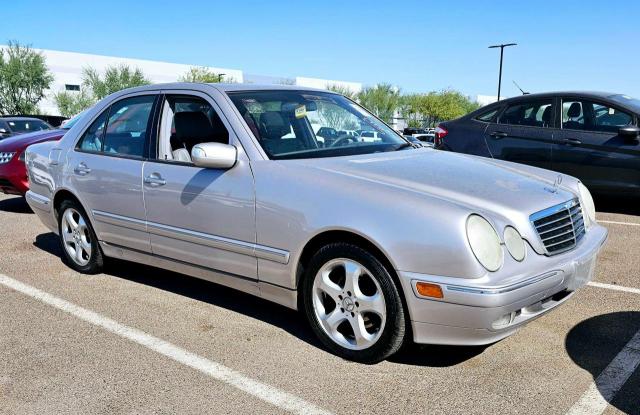 2002 MERCEDES-BENZ E 320, 