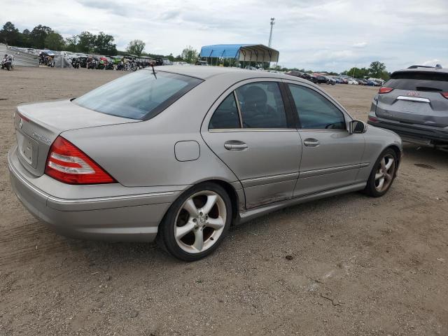 WDBRF40J45F686861 - 2005 MERCEDES-BENZ C 230K SPORT SEDAN GOLD photo 3