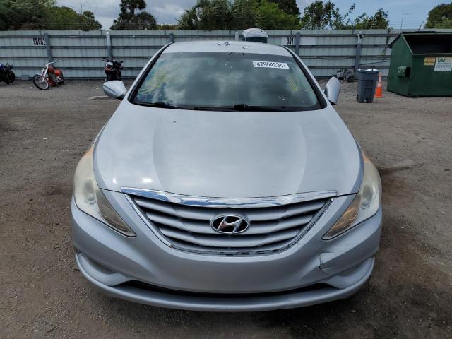 5NPEB4AC3DH771075 - 2013 HYUNDAI SONATA GLS SILVER photo 5